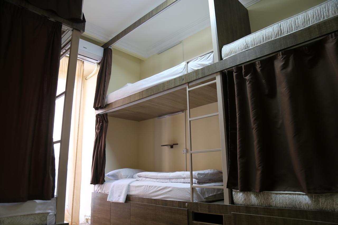 Magnolia Hostel Ереван Экстерьер фото